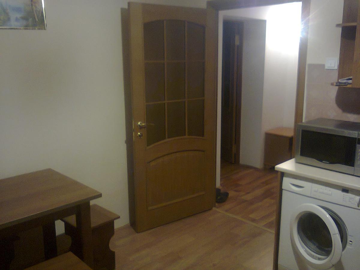 Apartment With Balcony Lviv Exteriör bild